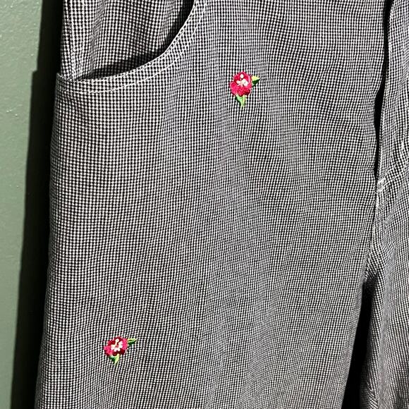 Quacker Factory Houndstooth Capri Pants Rose Embroidered Large Cotton - Picture 3 of 6